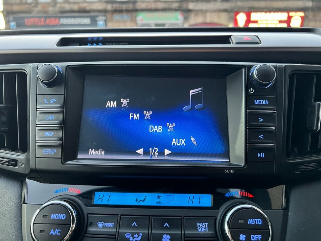 Used Toyota RAV4 2016 for sale - 77520519: Photo 14