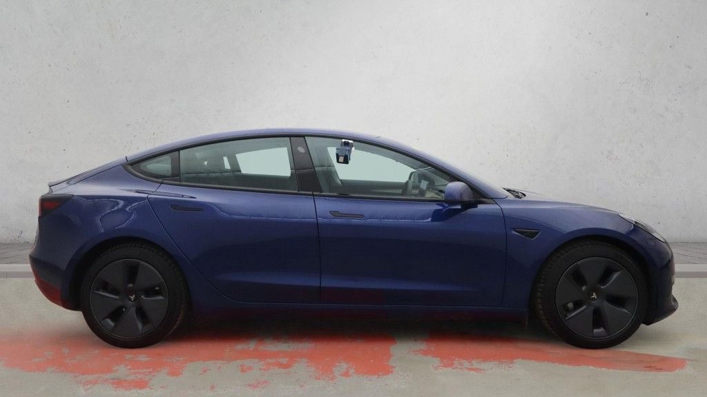 Used Tesla Model 3 2021 for sale - 76632259: Photo 5
