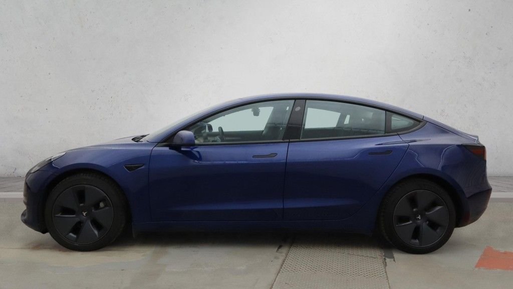 Used Tesla Model 3 2021 for sale - 76632259: Photo 6