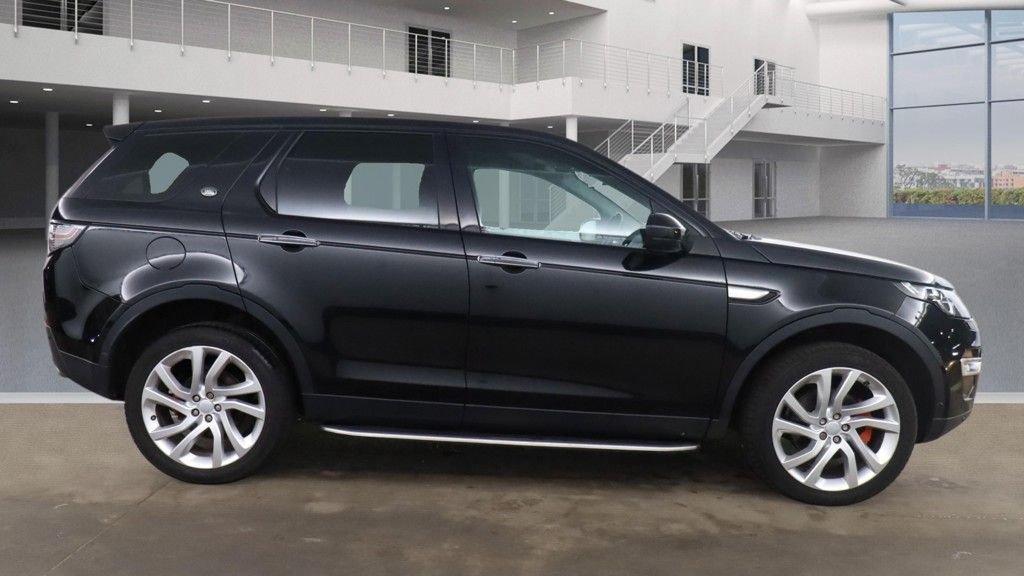Used Land Rover Discovery Sport 2016 for sale - 77557606: Photo 17