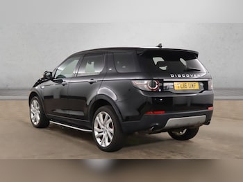 Used Land Rover Discovery Sport 2016 for sale - 77557606: Photo