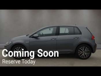 Used Volkswagen Golf 2017 for sale - 74756408: Photo
