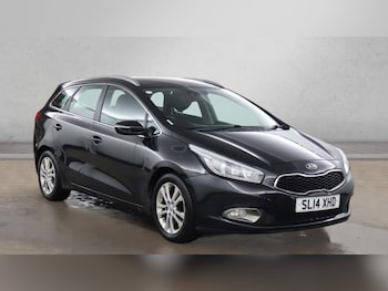 Used Kia Ceed 2014 for sale - 77703980: Photo