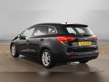 Used Kia Ceed 2014 for sale - 77703980: Photo