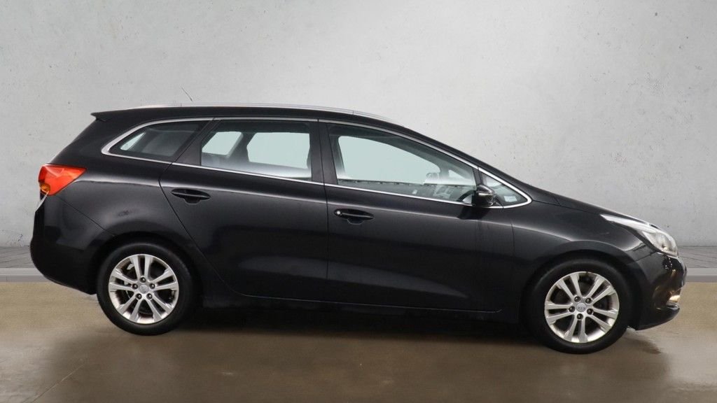 Used Kia Ceed 2014 for sale - 77703980: Photo 5