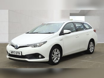 Used Toyota Auris 2017 for sale - 79603641: Photo