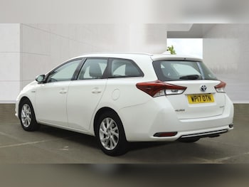 Used Toyota Auris 2017 for sale - 79603641: Photo