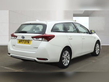 Used Toyota Auris 2017 for sale - 79603641: Photo