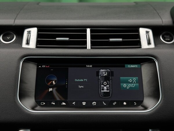 Used Land Rover Range Rover Sport 2017 for sale - 74819679: Photo 33