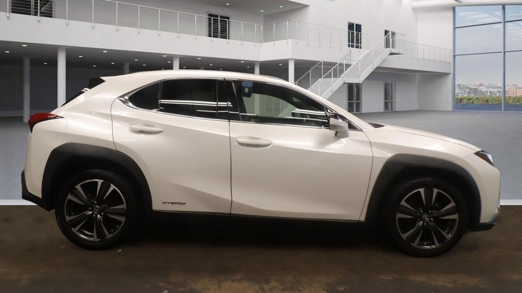Used Lexus UX 2019 for sale - 76731218: Photo 17