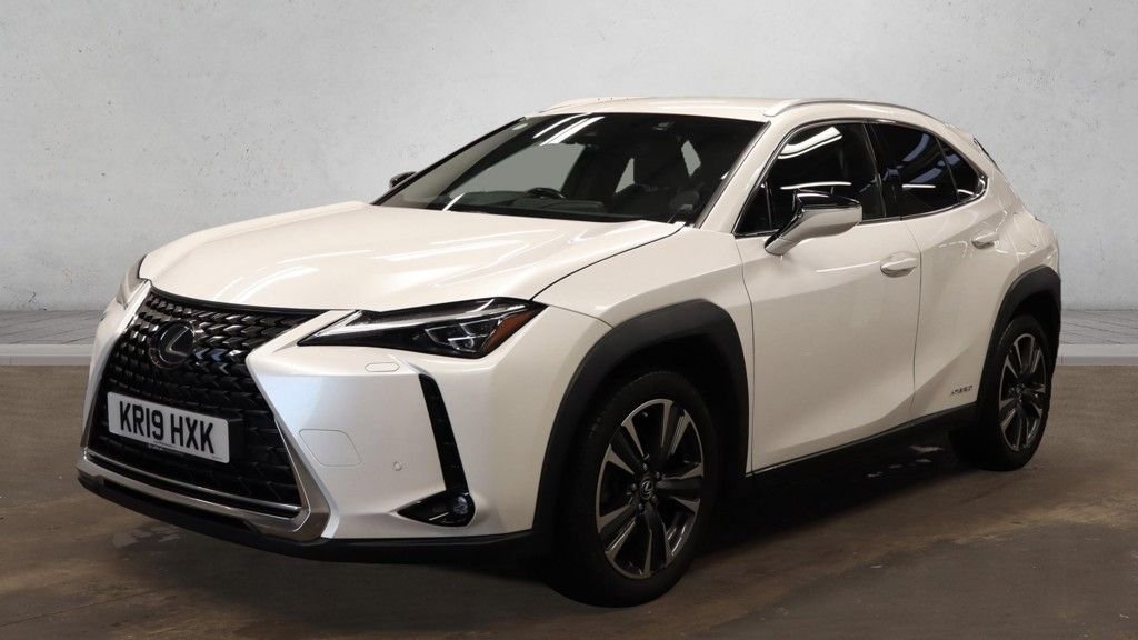 Used Lexus UX 2019 for sale - 76731218: Photo 2
