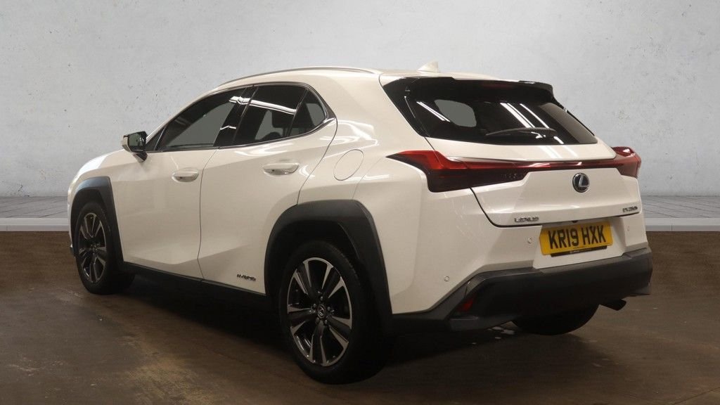 Used Lexus UX 2019 for sale - 76731218: Photo 3