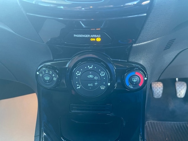 Used Ford Fiesta 2016 for sale - 75709576: Photo 16