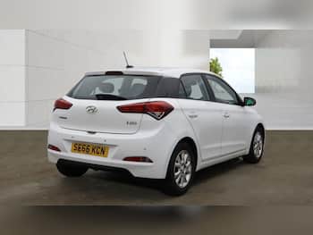 Used Hyundai i20 2016 for sale - 79756751: Photo