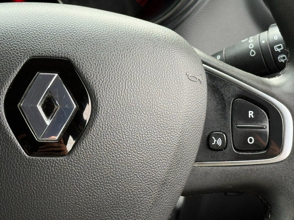 Used Renault Captur 2018 for sale - 76496066: Photo 13