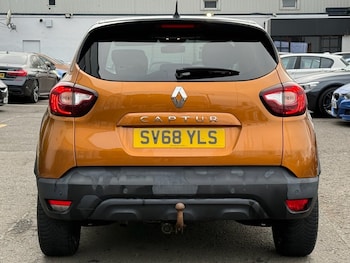Used Renault Captur 2018 for sale - 76496066: Photo