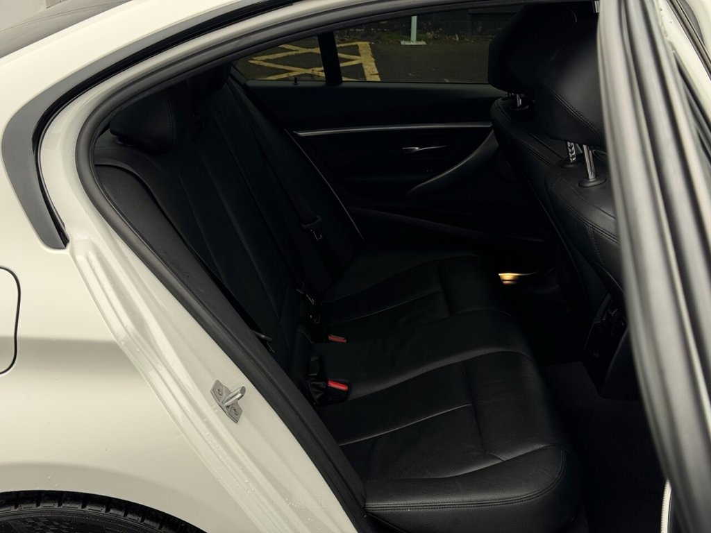 Used BMW 3 Series 2019 for sale - 76010126: Photo 10