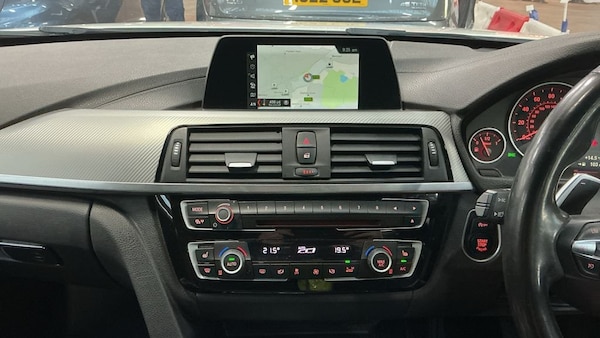 Used BMW 3 Series 2019 for sale - 76010126: Photo 11
