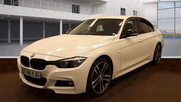 Used BMW 3 Series 2019 for sale - 76010126: Photo 2
