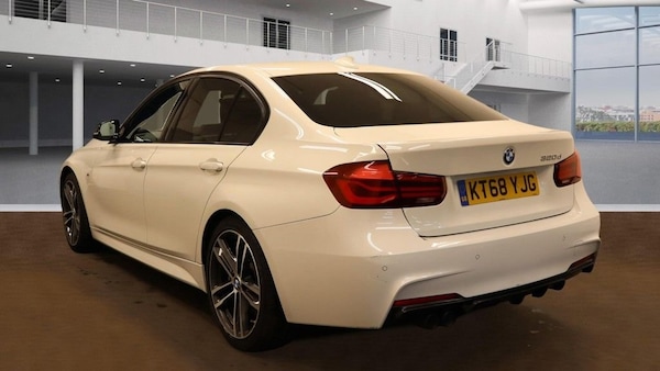 Used BMW 3 Series 2019 for sale - 76010126: Photo 3