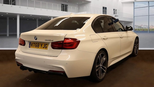 Used BMW 3 Series 2019 for sale - 76010126: Photo 4