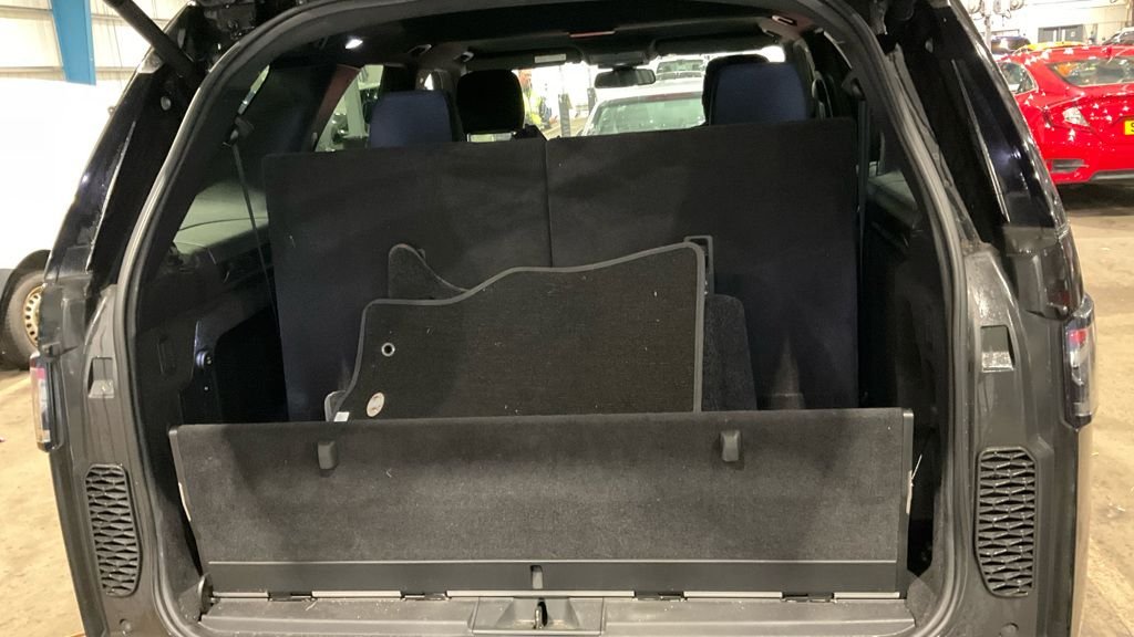 Used Land Rover Discovery 2017 for sale - 77239363: Photo 13