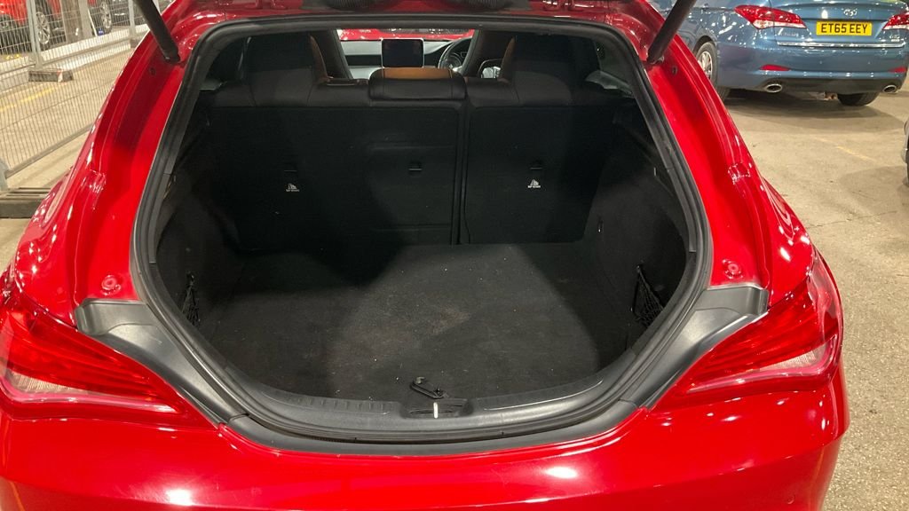 Used Mercedes-Benz CLA 2015 for sale - 77360126: Photo 19