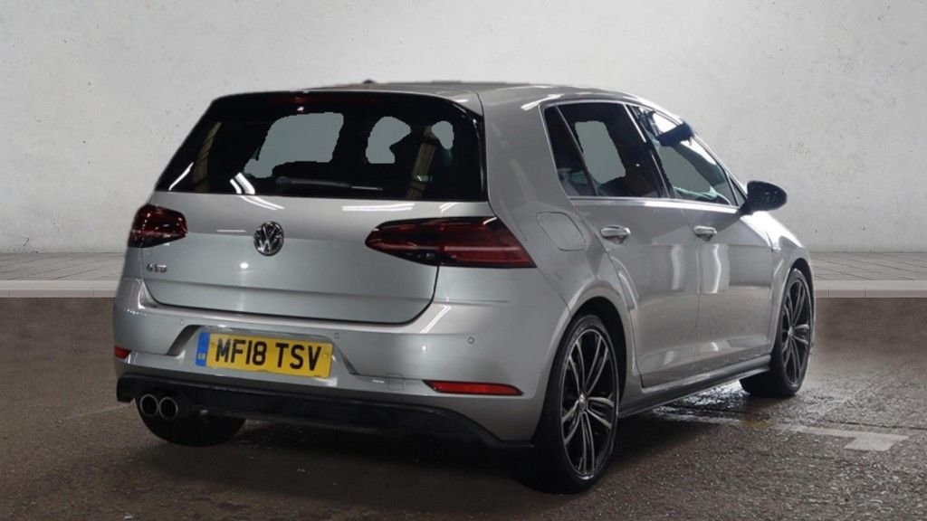 Used Volkswagen Golf 2018 for sale - 76632401: Photo 4