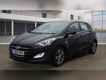 Used Hyundai i30 2015 for sale - 77937030: Photo