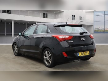 Used Hyundai i30 2015 for sale - 77937030: Photo