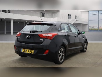 Used Hyundai i30 2015 for sale - 77937030: Photo