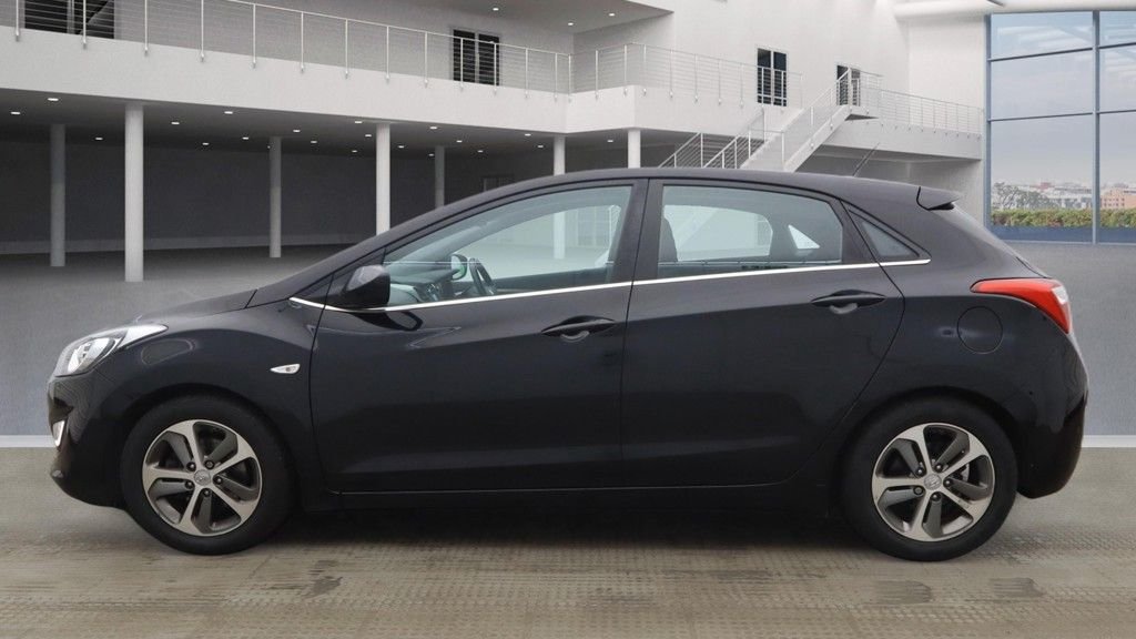 Used Hyundai i30 2015 for sale - 77937030: Photo 6