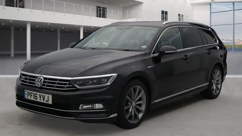 Used Volkswagen Passat 2016 for sale - 76176150: Photo 2