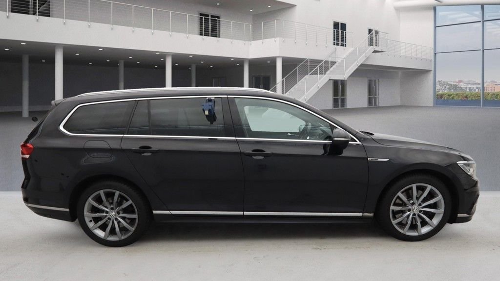 Used Volkswagen Passat 2016 for sale - 76176150: Photo 5