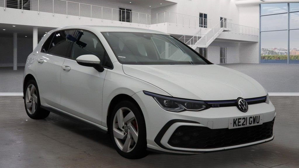Used Volkswagen Golf 2021 for sale - 76406997: Photo 1