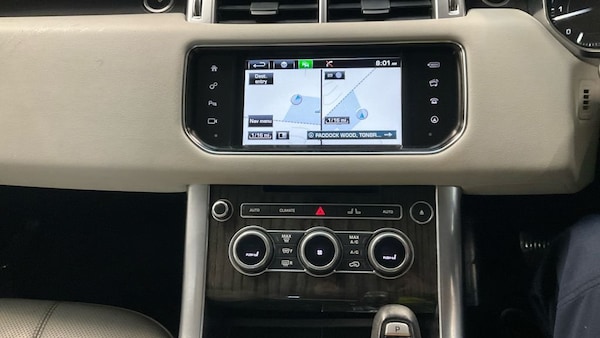 Used Land Rover Range Rover Sport 2015 for sale - 76223900: Photo 11