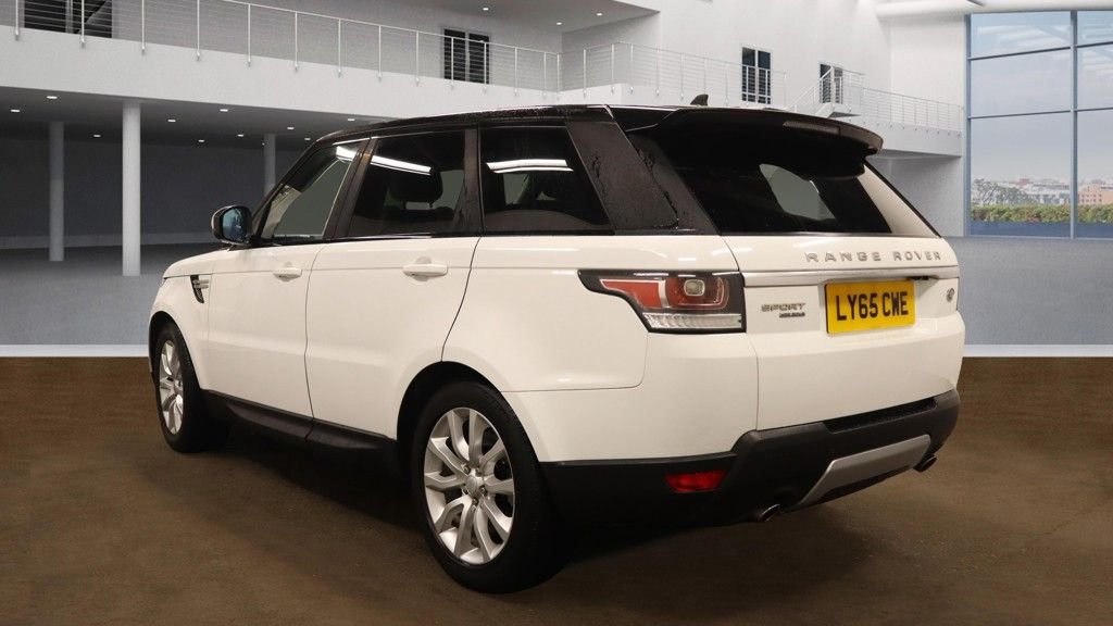 Used Land Rover Range Rover Sport 2015 for sale - 76223900: Photo 3