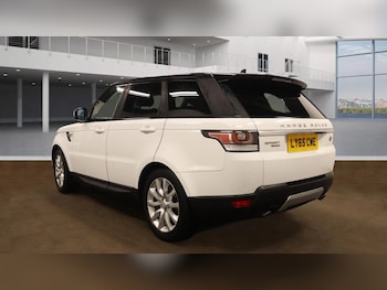 Used Land Rover Range Rover Sport 2015 for sale - 76223900: Photo 3