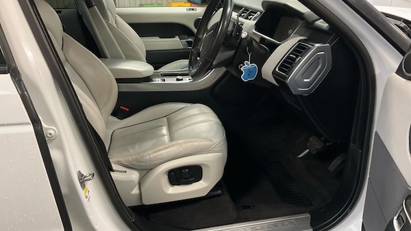 Used Land Rover Range Rover Sport 2015 for sale - 76223900: Photo 9