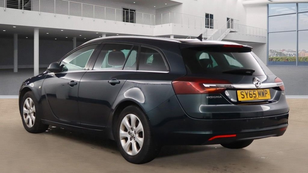 Used Vauxhall Insignia 2015 for sale - 76840754: Photo 3