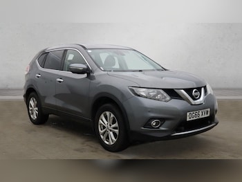 Used Nissan X-Trail 2016 for sale - 77218524: Photo