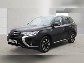 Used Mitsubishi Outlander 2017 for sale - 79671119: Photo