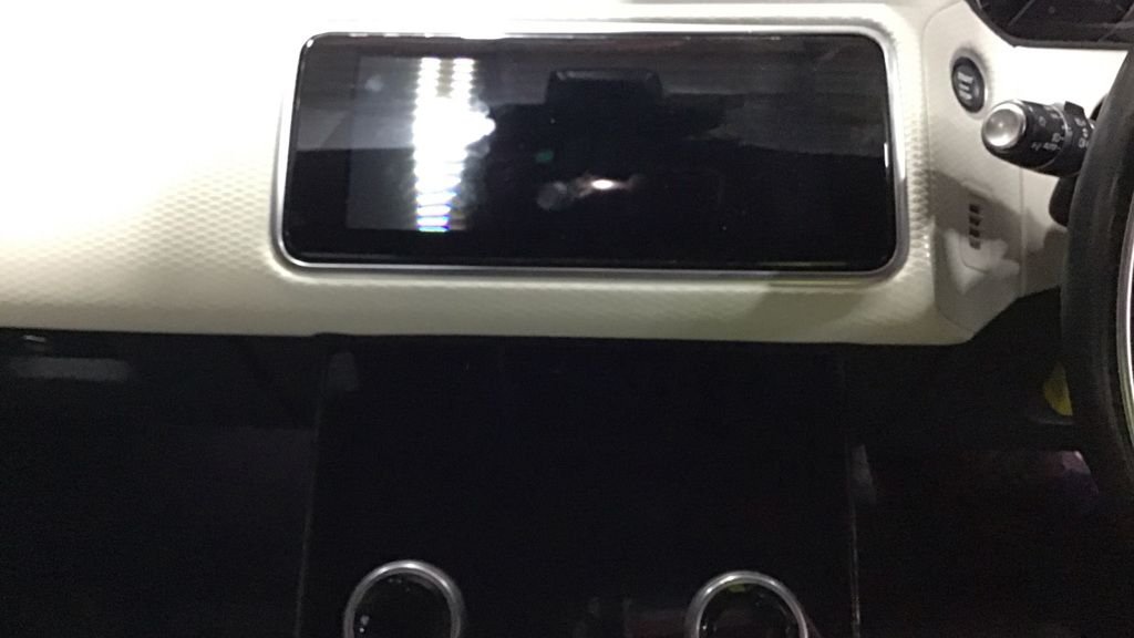 Used Land Rover Range Rover Velar 2018 for sale - 76632339: Photo 11