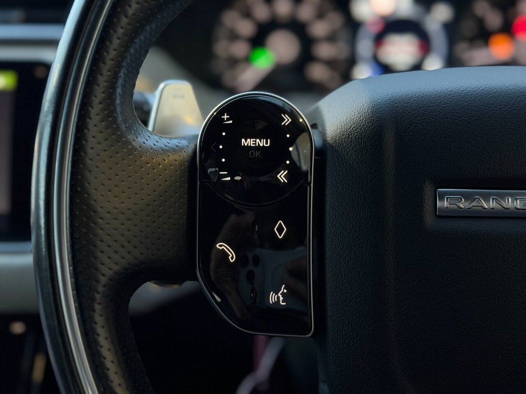Used Land Rover Range Rover Velar 2018 for sale - 76632339: Photo 12