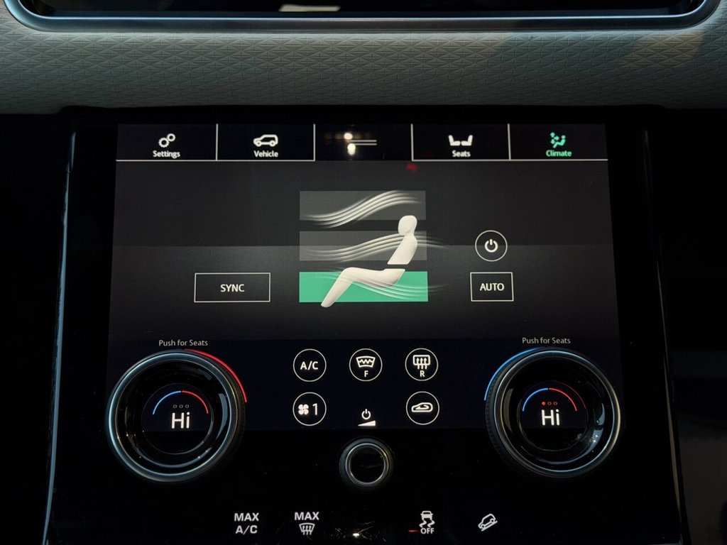 Used Land Rover Range Rover Velar 2018 for sale - 76632339: Photo 21