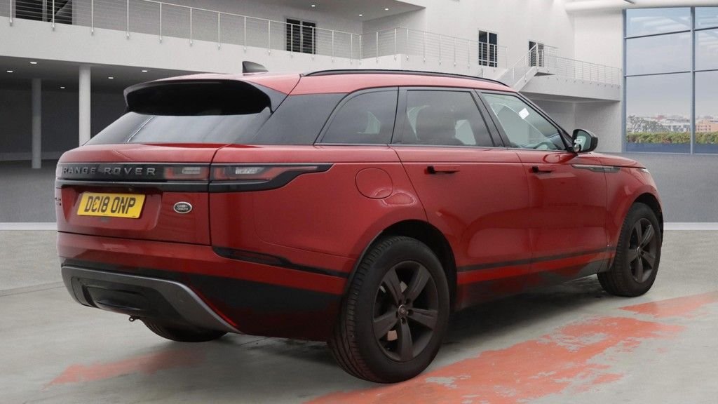 Used Land Rover Range Rover Velar 2018 for sale - 76632339: Photo 4