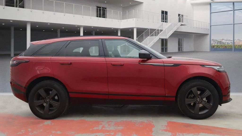 Used Land Rover Range Rover Velar 2018 for sale - 76632339: Photo 5