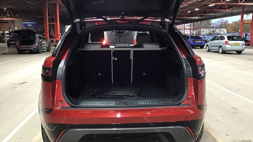Used Land Rover Range Rover Velar 2018 for sale - 76632339: Photo 7