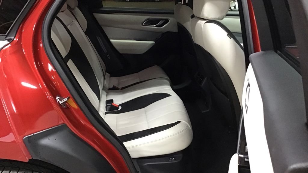 Used Land Rover Range Rover Velar 2018 for sale - 76632339: Photo 8