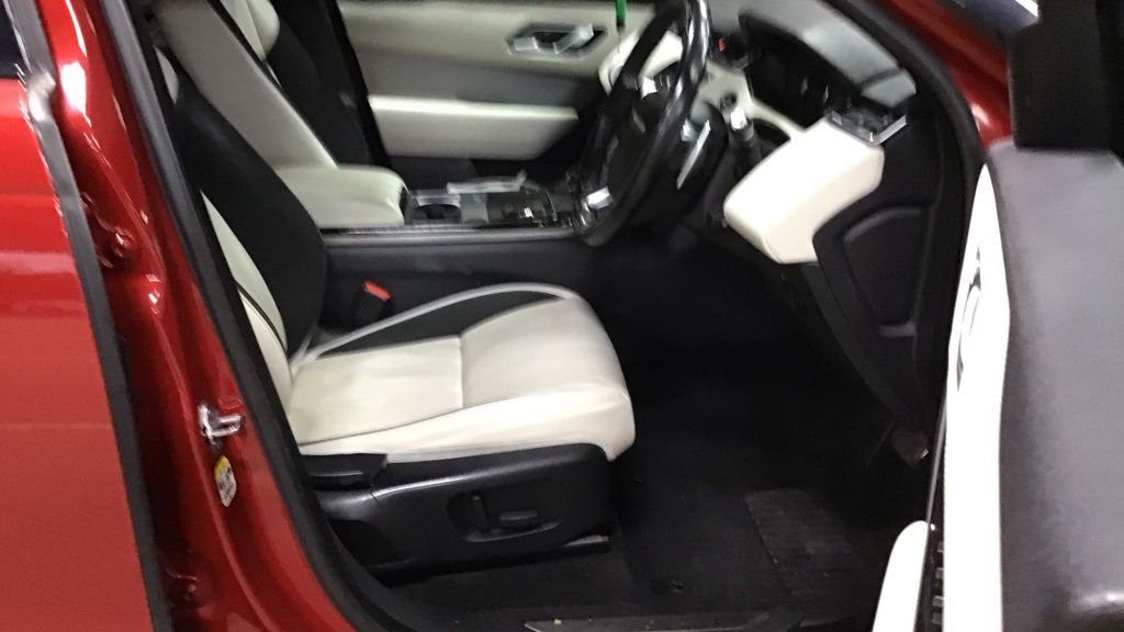 Used Land Rover Range Rover Velar 2018 for sale - 76632339: Photo 9